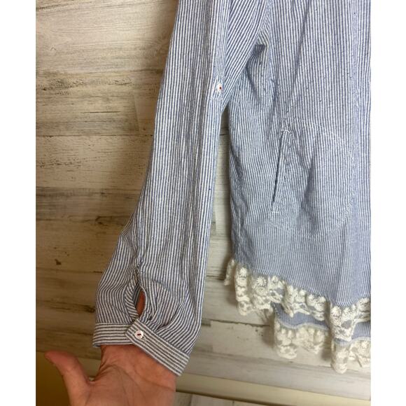 Umgee Women's 1XL plus blue whie stripe button down tunic top shirt lace long - Picture 5 of 6